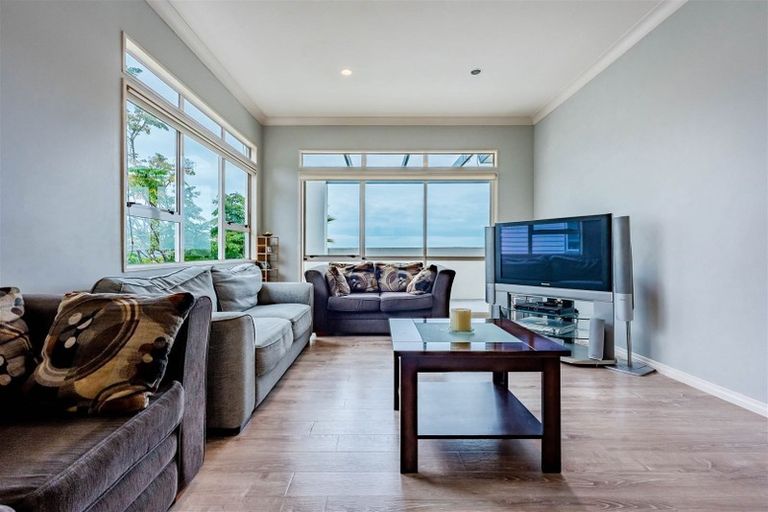 Photo of property in 1201 Whangaparaoa Road, Gulf Harbour, Whangaparaoa, 0930