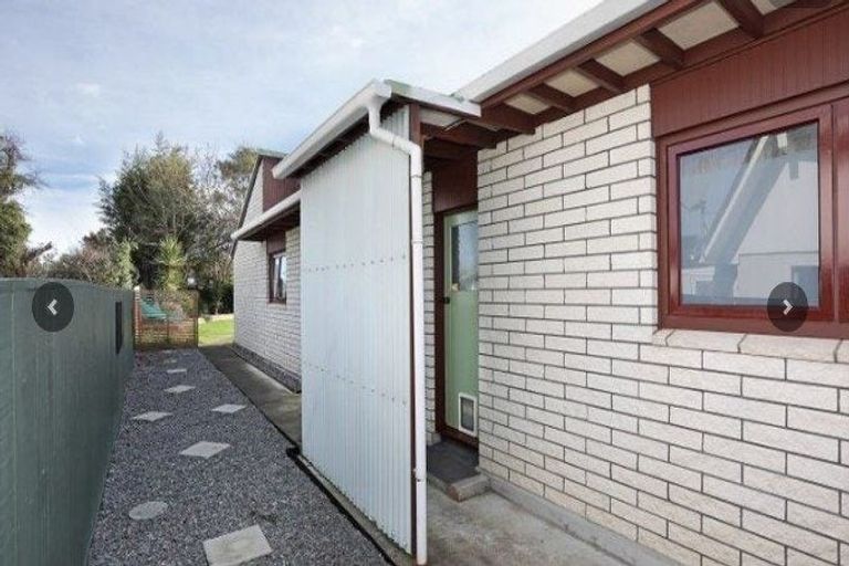 Photo of property in 12b Oxford Street, Marton, 4710