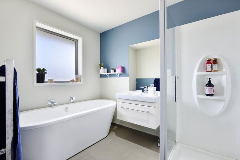 Photo of property in 15 Wanderers Avenue, Brightwater, 7022