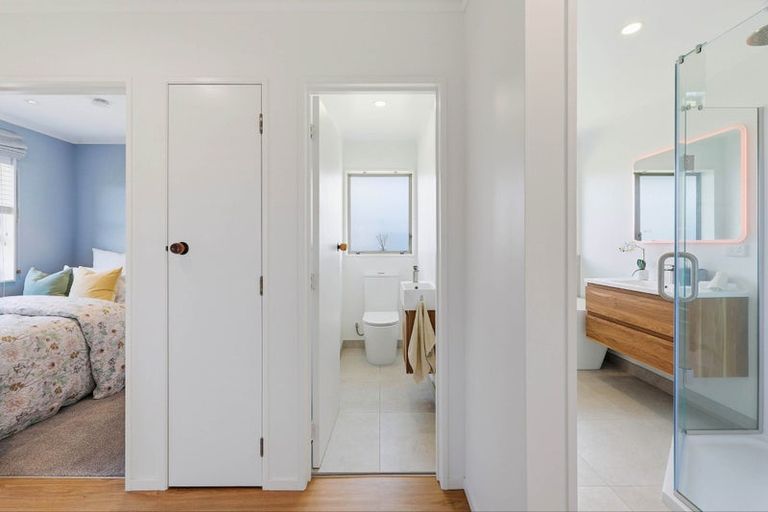 Photo of property in 34b Majesty Place, Half Moon Bay, Auckland, 2012