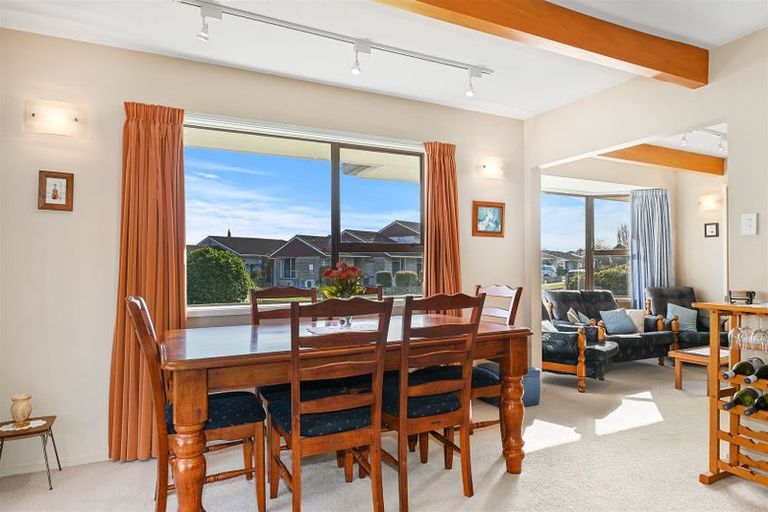 Photo of property in 11 Molesworth Place, Somerfield, Christchurch, 8024