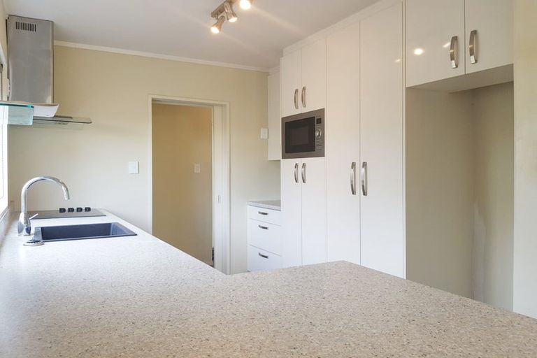 Photo of property in 56b Youngs Road, Papakura, 2110