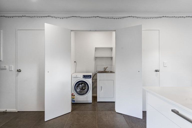 Photo of property in 22 Bellbird Street, Papakura, 2110