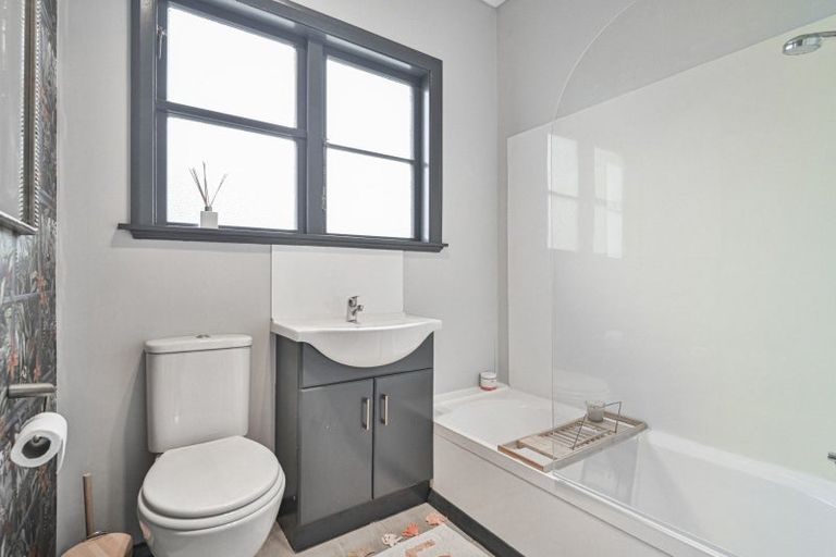 Photo of property in 803 Rangiora Street, Mahora, Hastings, 4120