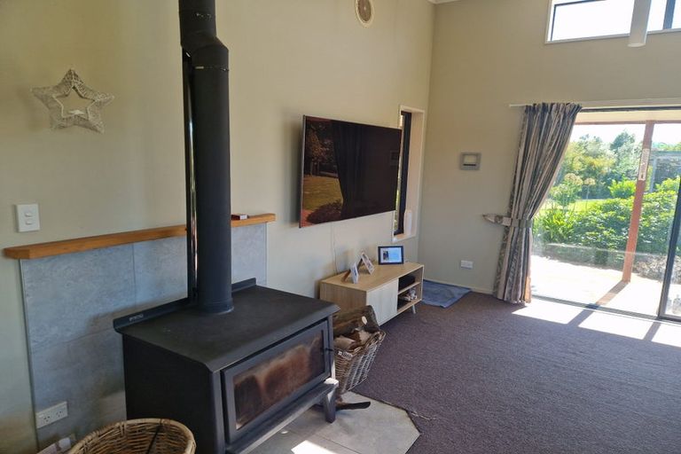 Photo of property in 92 Beacon Road, Dillons Point, Blenheim, 7273