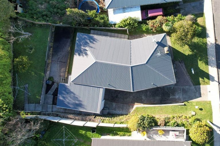 Photo of property in 45 Catherine Crescent, Paparangi, Wellington, 6037