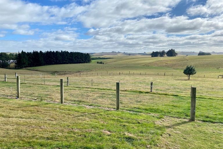 Photo of property in 290 Old Port Road, Warepa, Balclutha, 9273