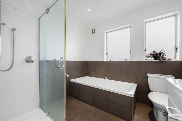 Photo of property in 10 Kaitangata Crescent, Kelson, Lower Hutt, 5010