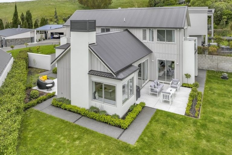 Photo of property in 118 Black Barn Road, Havelock North, 4294