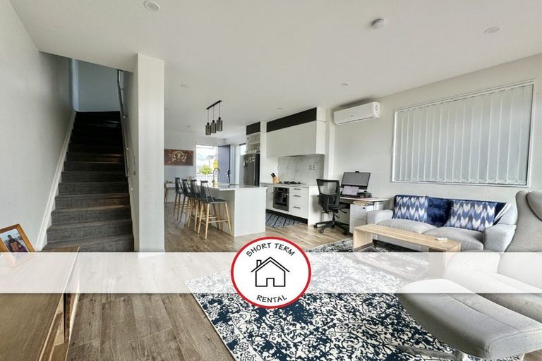 Photo of property in 38 Parahau Road, Papakura, 2110