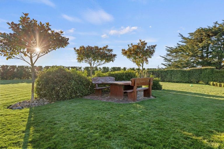 Photo of property in 1 Hayfield Terrace, Cust, Rangiora, 7471