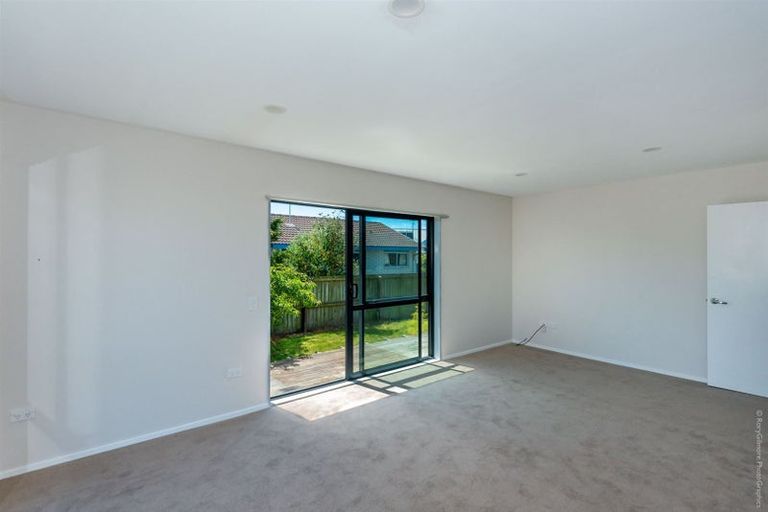Photo of property in 68 Pacific Road, North New Brighton, Christchurch, 8083