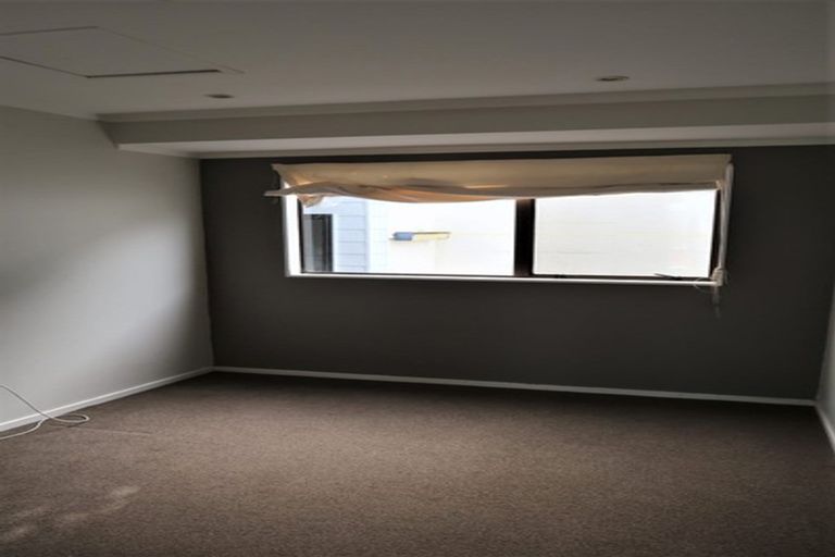 Photo of property in 282 Maungaraki Road, Maungaraki, Lower Hutt, 5010