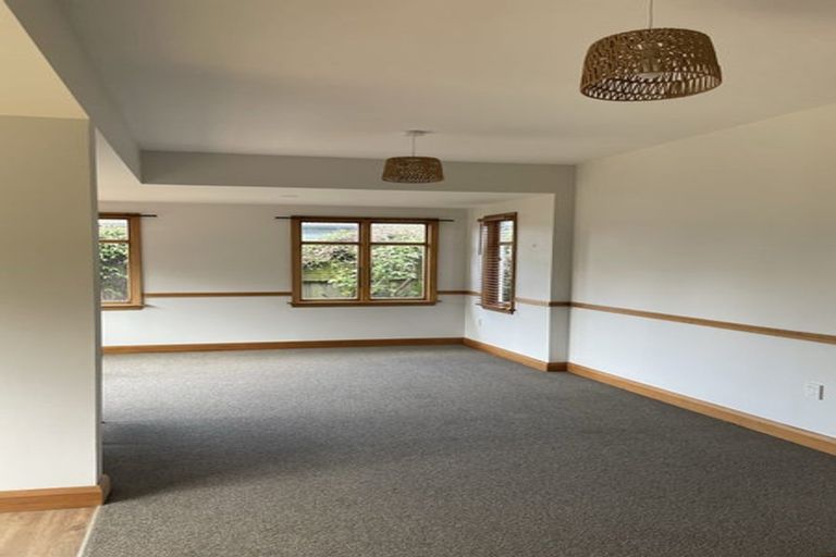 Photo of property in 18 Augusta Street, Redcliffs, Christchurch, 8081