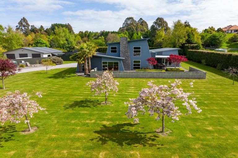 Photo of property in 97 Acacia Heights Drive, Acacia Bay, Taupo, 3385