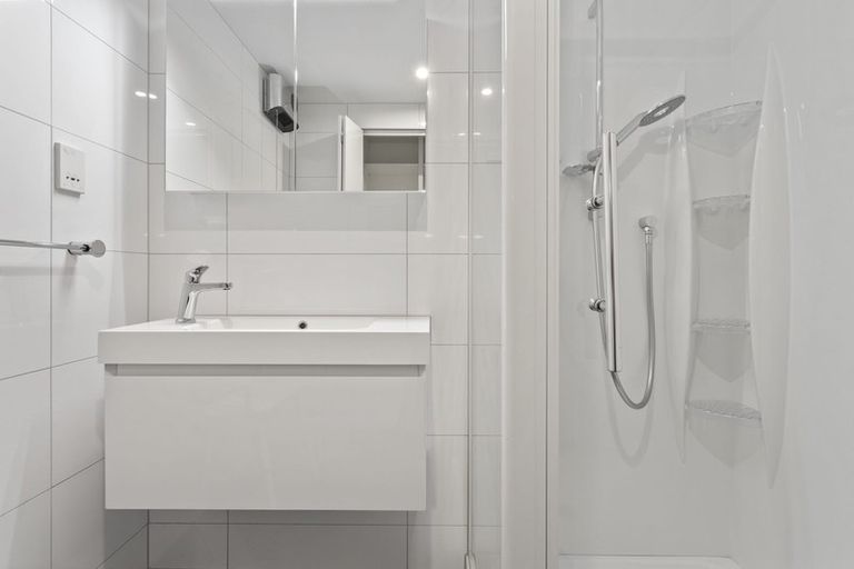 Photo of property in Gloucester Towers, 13/28 Gloucester Street, Christchurch Central, Christchurch, 8013