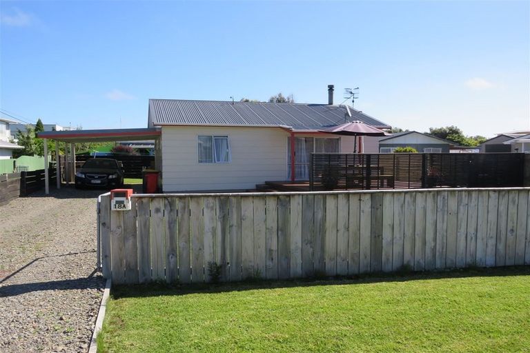 Photo of property in 18a Shortt Street, Foxton Beach, Foxton, 4815