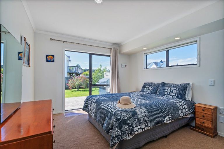 Photo of property in 15 Marlin Street, Whitianga, 3510