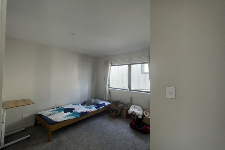 Photo of property in 15 Kapehu Road, Silverdale, 0932