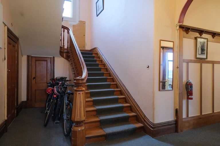 Photo of property in 18 Sheen Street, Roslyn, Dunedin, 9010