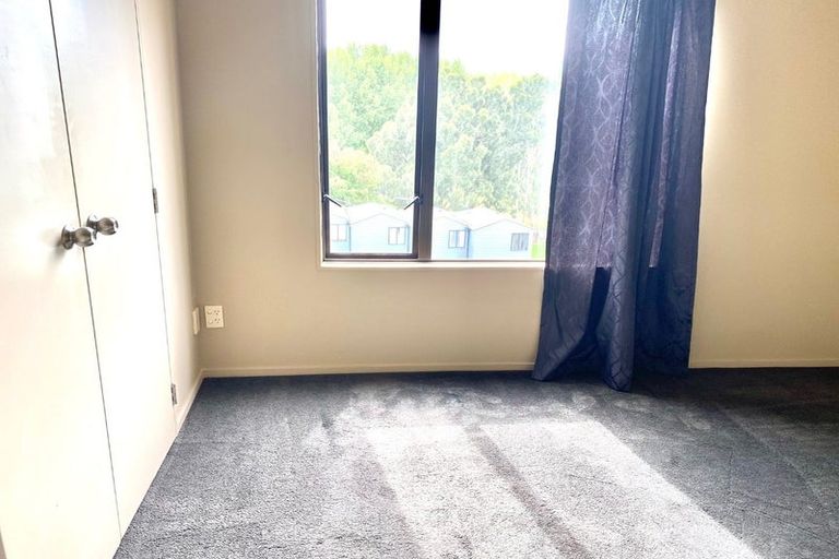 Photo of property in 42 Park Avenue, Papatoetoe, Auckland, 2025