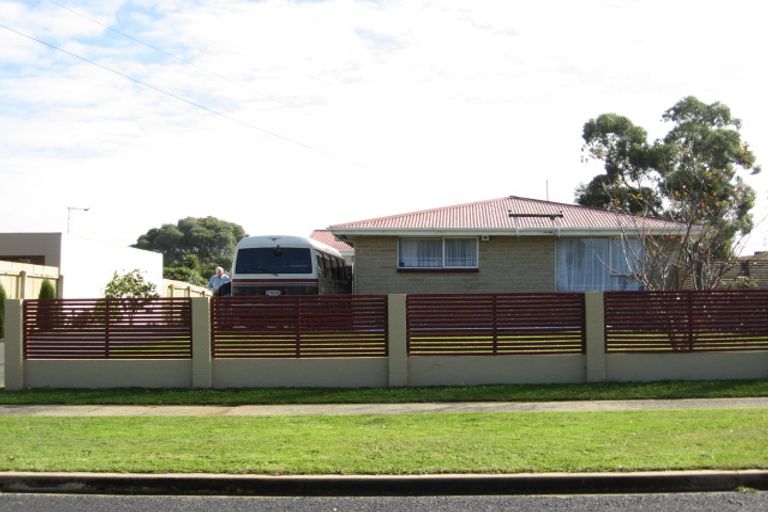 Photo of property in 22 Viscount Road, Waldronville, Dunedin, 9018