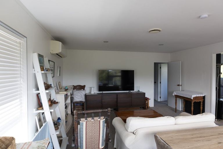 Photo of property in 8 Kemp Road, Kerikeri, 0230