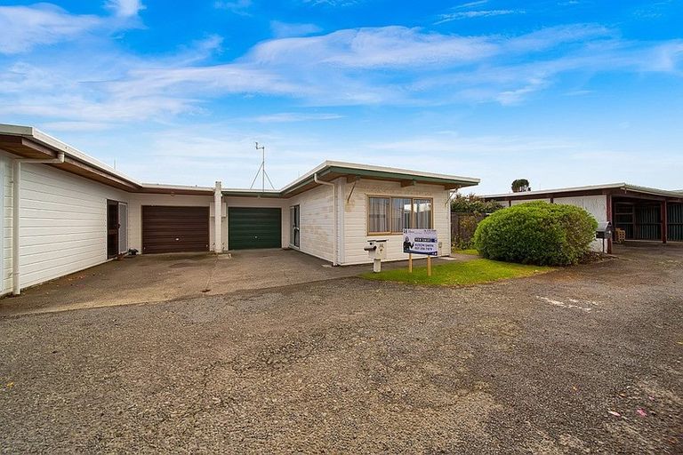 Photo of property in 32a Disraeli Street, Hawera, 4610