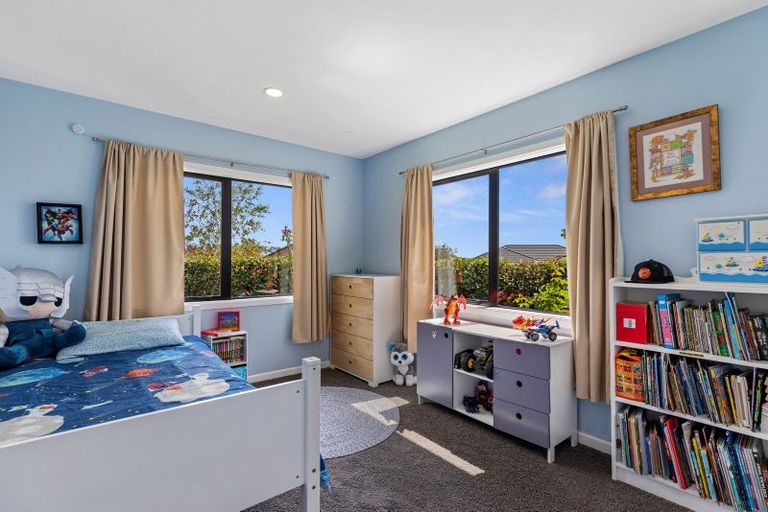 Photo of property in 2 Benmore Crescent, Pyes Pa, Tauranga, 3112