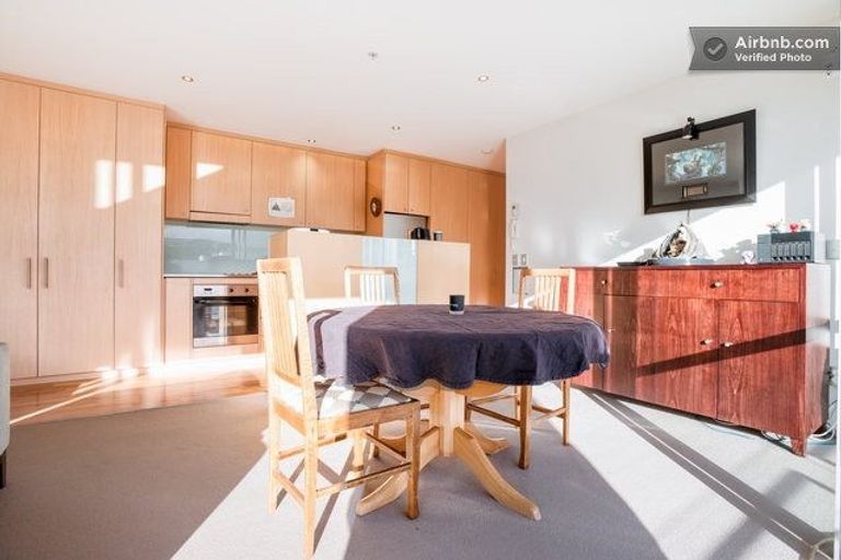 Photo of property in Sanctum Apartment, 10 Ebor Street, Te Aro, Wellington, 6011