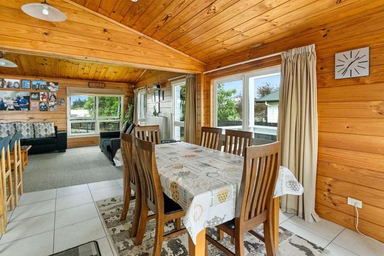 Photo of property in 4 Gordon Paul Place, Tuakau, 2121