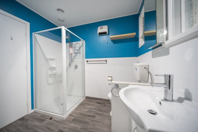 Photo of property in 108 Quintin Drive, Te Anau, 9600