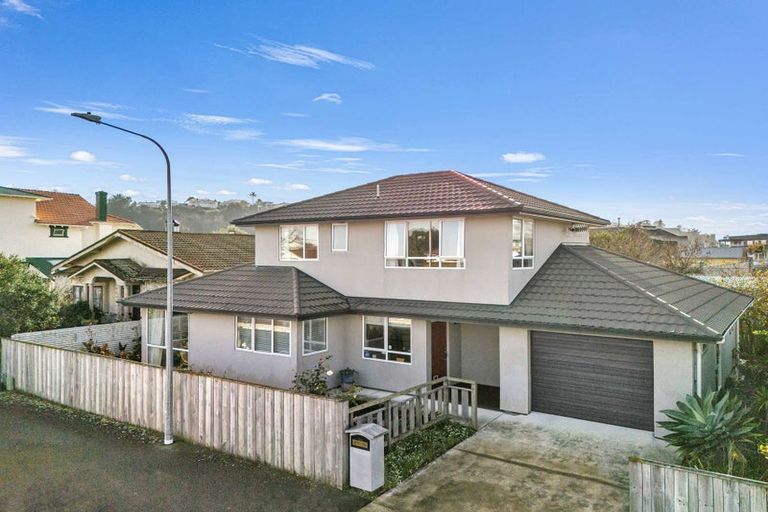 Photo of property in 17a Jull Street, Napier South, Napier, 4110