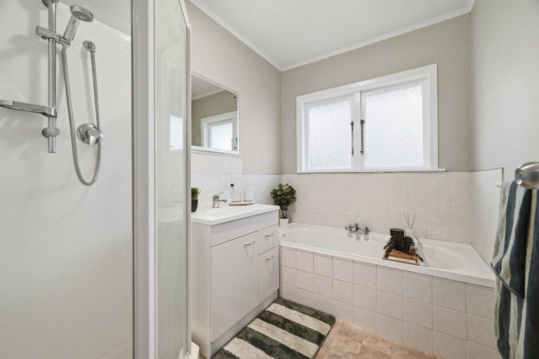 Photo of property in 3 Melrose Avenue, Owhata, Rotorua, 3010
