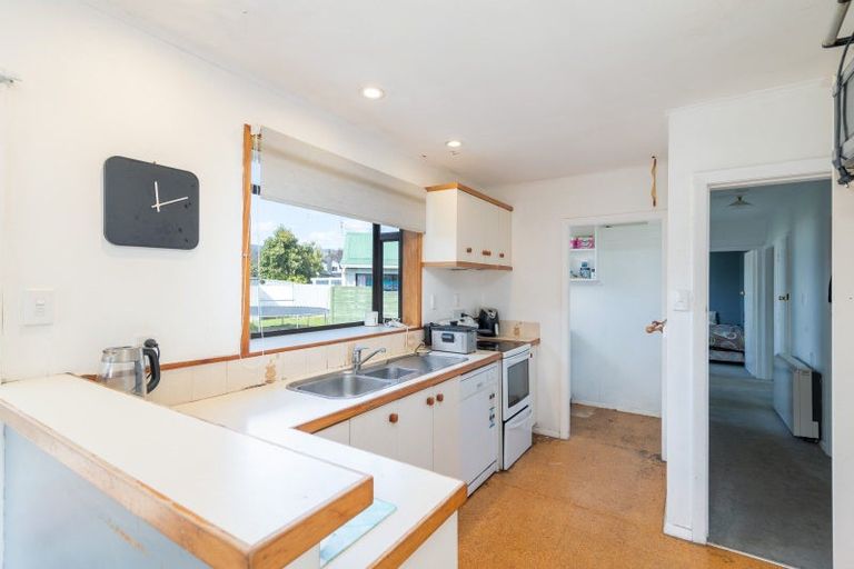 Photo of property in 23 Weka Grove, Elderslea, Upper Hutt, 5018