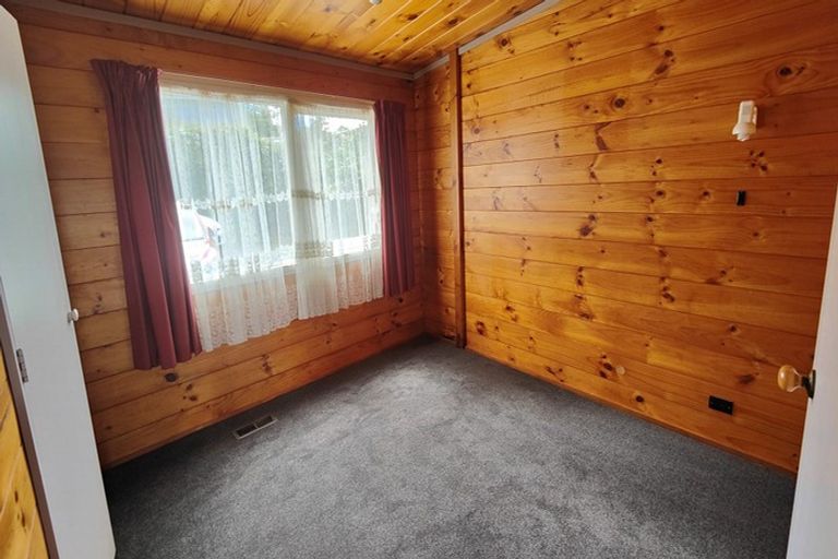 Photo of property in 16 Callard Place, Riverlea, Hamilton, 3216