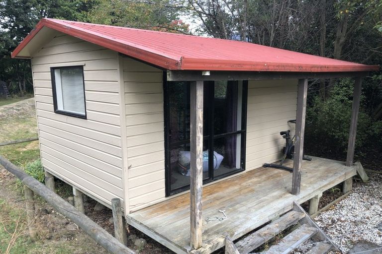 Photo of property in 320 Gladstone Road South, East Taieri, Mosgiel, 9092