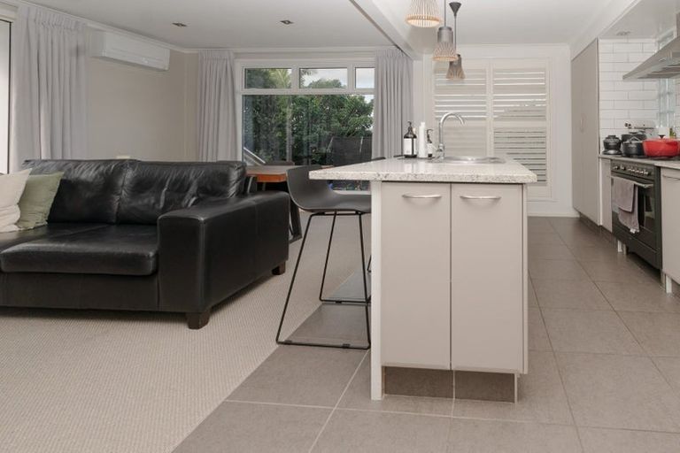 Photo of property in 4a Higgs Road, Mount Wellington, Auckland, 1060