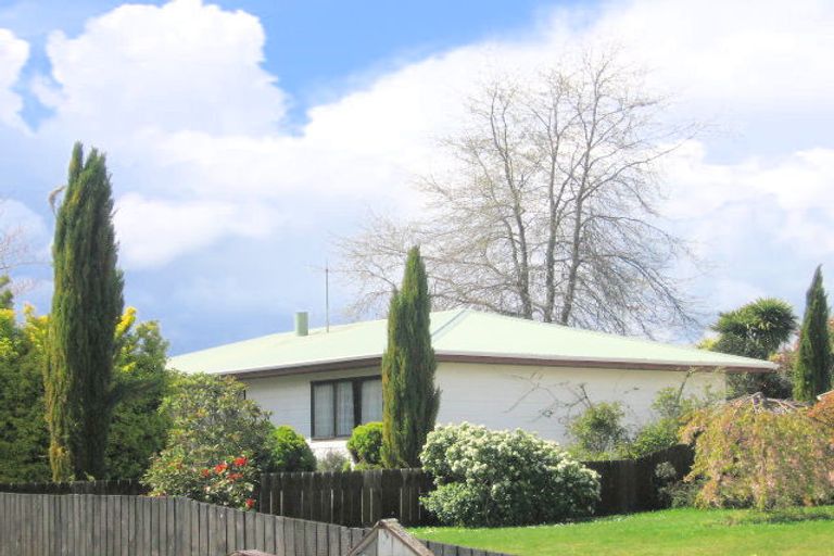 Photo of property in 23 Milton Grove, Owhata, Rotorua, 3010