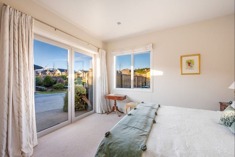 Photo of property in 15 Valley Crescent, Wanaka, 9305