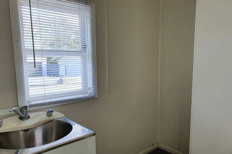 Photo of property in 23a Great South Road, Manurewa, Auckland, 2102