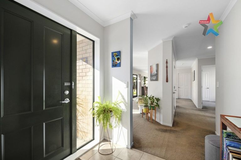 Photo of property in 32b Whitemans Road, Silverstream, Upper Hutt, 5019