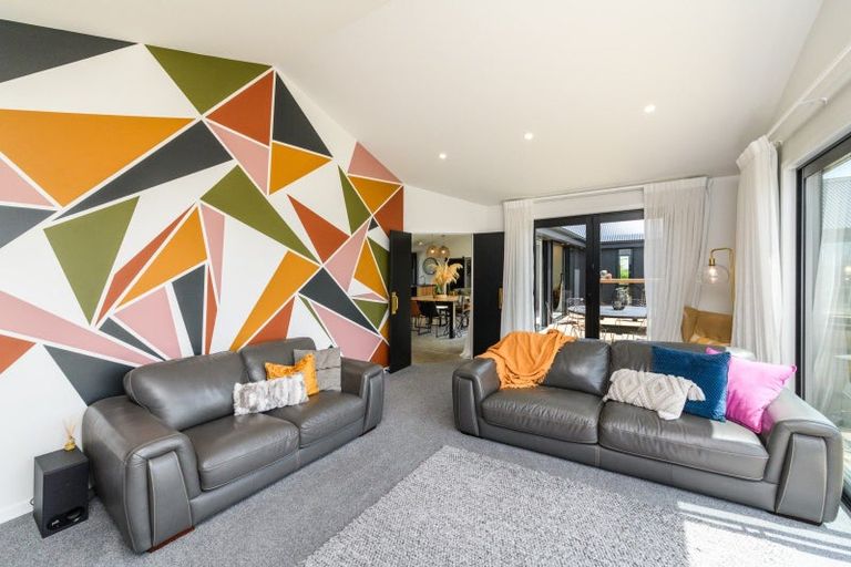 Photo of property in 114 Halcombe Road, Feilding, 4775