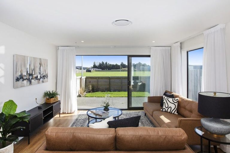 Photo of property in 46 Blakes Road, Belfast, Christchurch, 8051