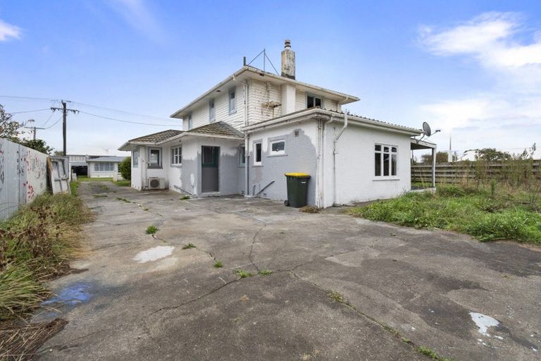 Photo of property in 35 Cook Street, Foxton, 4814