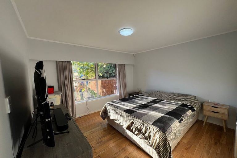Photo of property in 1/110 Monarch Avenue, Hillcrest, Auckland, 0627