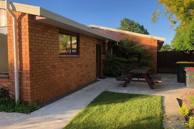 Photo of property in 1/387 Harewood Road, Bishopdale, Christchurch, 8053