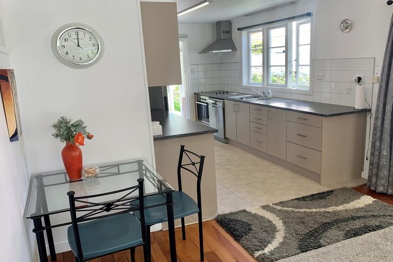 Photo of property in 19 School Road, Paihia, 0200