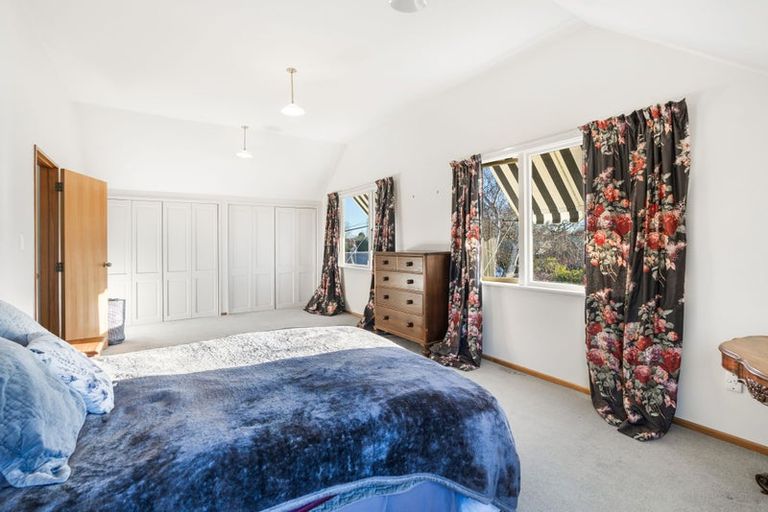 Photo of property in 48 Withells Road, Avonhead, Christchurch, 8042