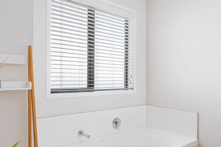 Photo of property in 14 Ridge Drive, Omokoroa, 3114